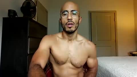 Snapshot of latinomixedbbc chatting on November 2025 03:45:01 PM latinomixedbbc online show from November 2025 03:45:01 PM