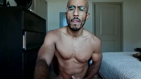 Snapshot of latinomixedbbc chatting on November 2025 03:56:02 PM latinomixedbbc online show from November 2025 03:56:02 PM