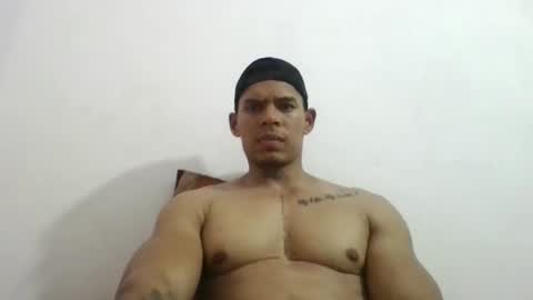 Snapshot of latinoxxl22cm chatting on March 2025 03:33:01 AM latinoxxl22cm online show from March 2025 03:33:01 AM
