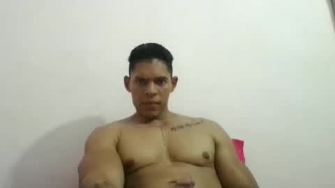 Snapshot of latinoxxl22cm chatting on March 2025 03:19:01 AM latinoxxl22cm online show from March 2025 03:19:01 AM