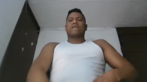 latinrayf online show from November 2025 04:59:01 AM