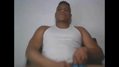 latinrayf online show from November 2025 04:55:02 AM