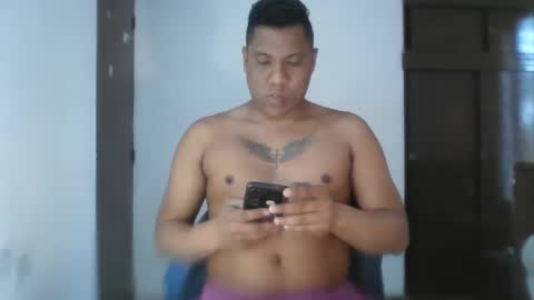 latinrayf online show from November 2025 05:40:02 PM