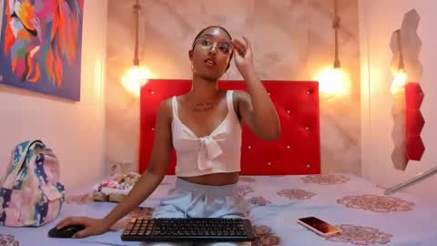 Snapshot of latins_lovers20 chatting on December 2024 05:59:01 PM latins lovers20 online show from December 2024 05:59:01 PM