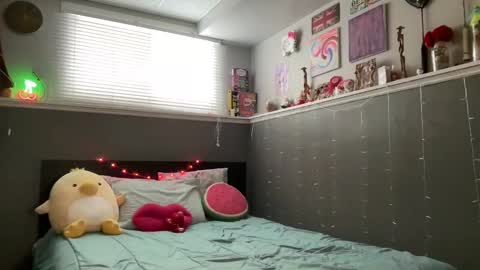 Snapshot of lau_mamacita chatting on February 2025 07:02:02 PM lau_mamacita online show from February 2025 07:02:02 PM