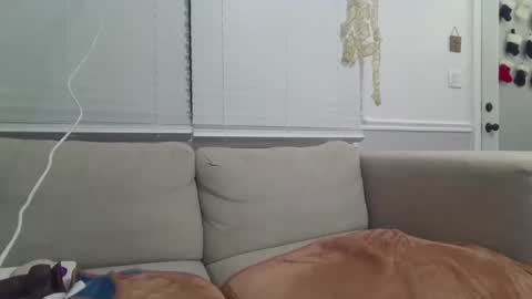 LauLauMa online show from December 2024 12:47:01 AM