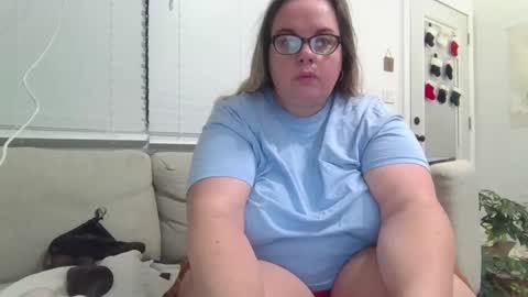 LauLauMa online show from December 2024 11:40:01 AM