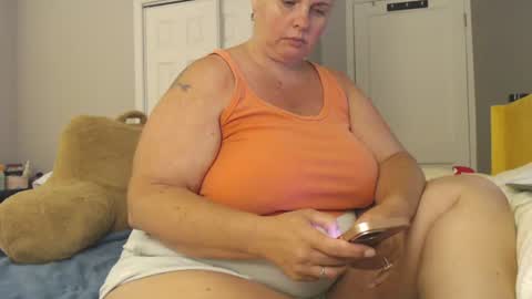 LauLauMa online show from June 2026 02:25:02 AM