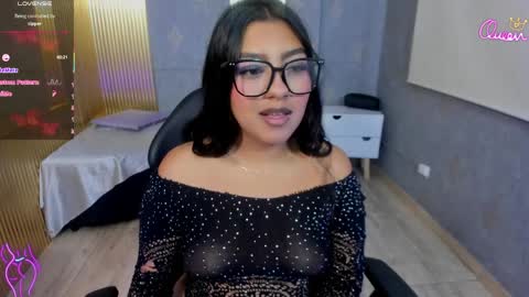 laulin_tay online show from April 2026 04:46:01 AM
