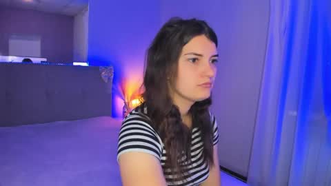 Laura online show from May 2026 05:02:02 AM
