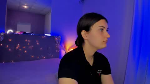 Laura online show from May 2026 05:23:02 AM