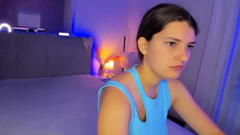 Laura online show from June 2026 05:03:02 AM