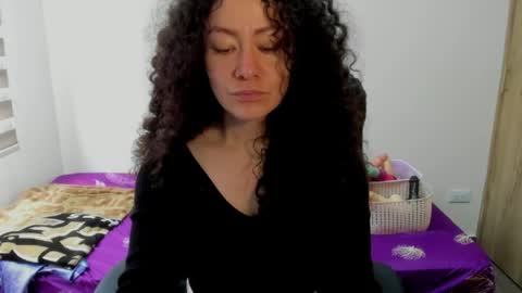 Snapshot of laura_anal_ chatting on May 2026 04:16:01 PM Wen online show from May 2026 04:16:01 PM