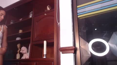 Snapshot of laura_golden1 chatting on December 2024 01:58:02 AM lLAURA online show from December 2024 01:58:02 AM
