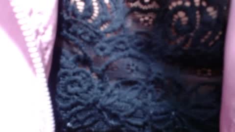  Laura  online show from March 2026 08:10:01 PM