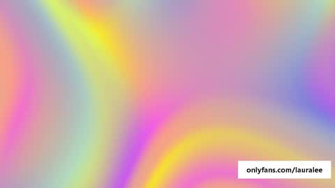 Snapshot of laura_lee chatting on December 2024 01:47:01 AM Laura Lee. online show from December 2024 01:47:01 AM