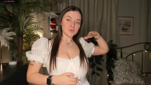 Snapshot of laura_mutti chatting on February 2026 03:53:01 PM Samantha online show from February 2026 03:53:01 PM