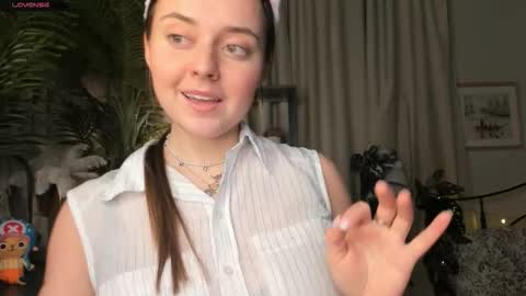 Snapshot of laura_mutti chatting on March 2026 03:52:01 PM Samantha online show from March 2026 03:52:01 PM