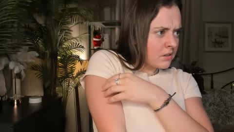 Snapshot of laura_mutti chatting on March 2026 03:40:01 PM Samantha online show from March 2026 03:40:01 PM