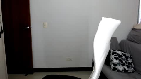 Laura online show from February 2026 10:26:01 PM