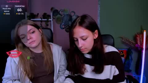 laura_queen_ online show from October 2025 07:11:02 PM