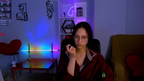 laura_queen_ online show from November 2025 01:52:02 AM