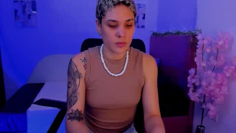 Laura Rose online show from November 2025 09:03:01 PM