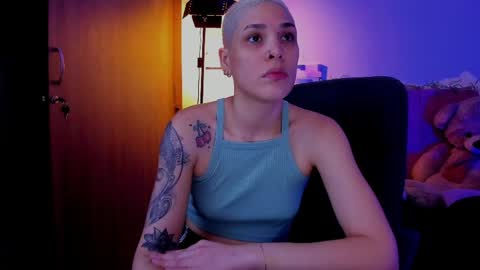 Laura Rose online show from April 2026 04:48:01 AM