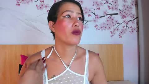 Laura online show from June 2026 02:49:01 AM