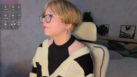 Laura online show from March 2026 08:33:02 AM