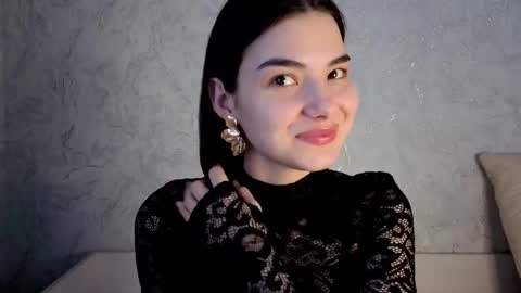 Laura online show from March 2026 10:31:02 AM