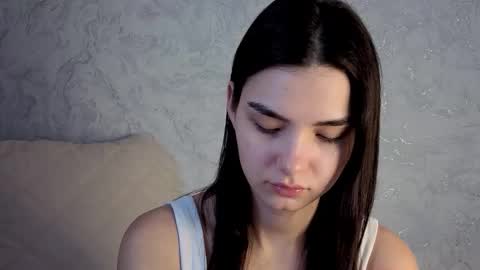 Laura online show from March 2026 08:20:02 AM