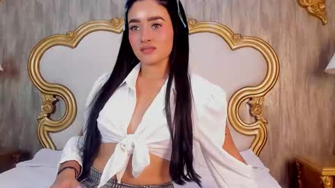 Laura Bellini online show from February 2026 11:36:02 AM