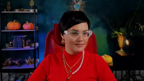 lauradavidsons online show from October 2025 05:36:01 PM