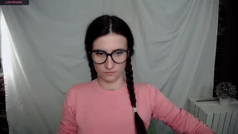 Laura online show from January 2025 03:21:01 PM