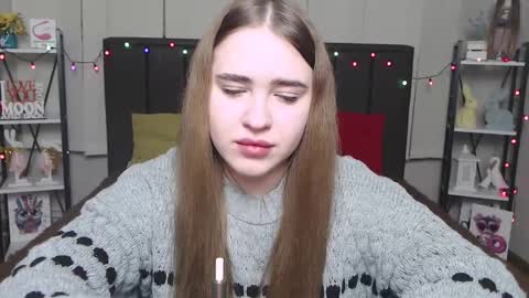 LauraHlot online show from January 2025 07:04:01 PM