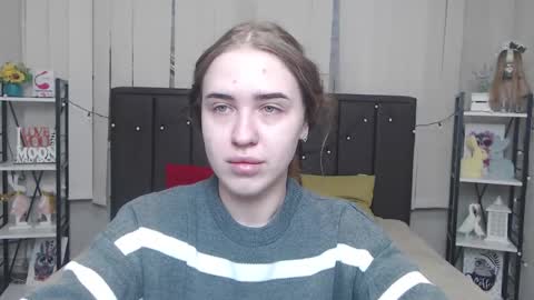 LauraHlot online show from September 2025 05:56:01 AM