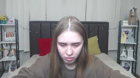 LauraHlot online show from October 2025 05:45:01 PM