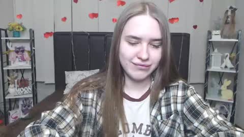 LauraHlot online show from May 2026 06:13:01 PM