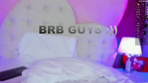 Snapshot of lauramartin1 chatting on January 2025 07:11:02 AM Laura MartinGMT-5 2200-0600 online show from January 2025 07:11:02 AM