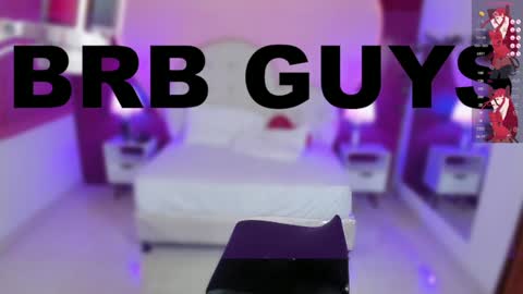 Snapshot of lauramartin1 chatting on February 2025 07:04:02 AM Laura MartinGMT-5 2200-0600 online show from February 2025 07:04:02 AM