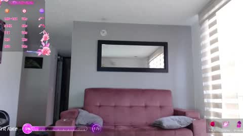 Snapshot of lauramcdowell_ chatting on February 2025 09:03:02 PM Laura online show from February 2025 09:03:02 PM