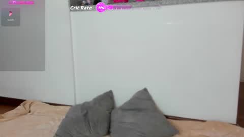 Laura online show from June 2026 07:02:02 PM