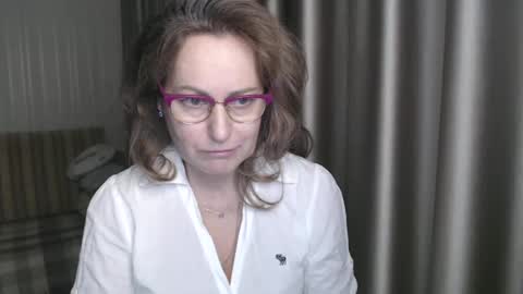 Snapshot of lauraoven1 chatting on January 2025 04:38:01 PM Lauraoven1 online show from January 2025 04:38:01 PM