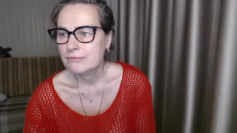 Snapshot of lauraoven1 chatting on February 2025 06:47:02 PM Lauraoven1 online show from February 2025 06:47:02 PM