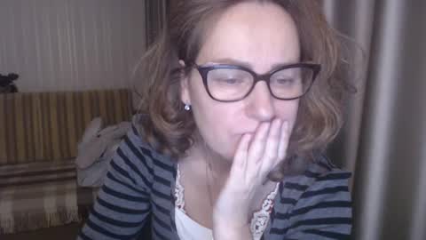 Snapshot of lauraoven1 chatting on February 2025 06:05:01 PM Lauraoven1 online show from February 2025 06:05:01 PM