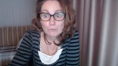 Snapshot of lauraoven1 chatting on February 2025 01:29:01 PM Lauraoven1 online show from February 2025 01:29:01 PM