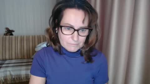 Snapshot of lauraoven1 chatting on February 2025 01:46:02 PM Lauraoven1 online show from February 2025 01:46:02 PM