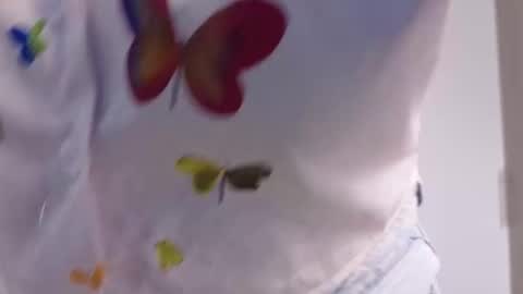 Snapshot of laurasex_21 chatting on November 2025 09:27:01 PM Laura online show from November 2025 09:27:01 PM