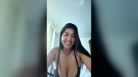 Snapshot of laurasierra chatting on June 2026 04:05:01 PM laurasierra online show from June 2026 04:05:01 PM